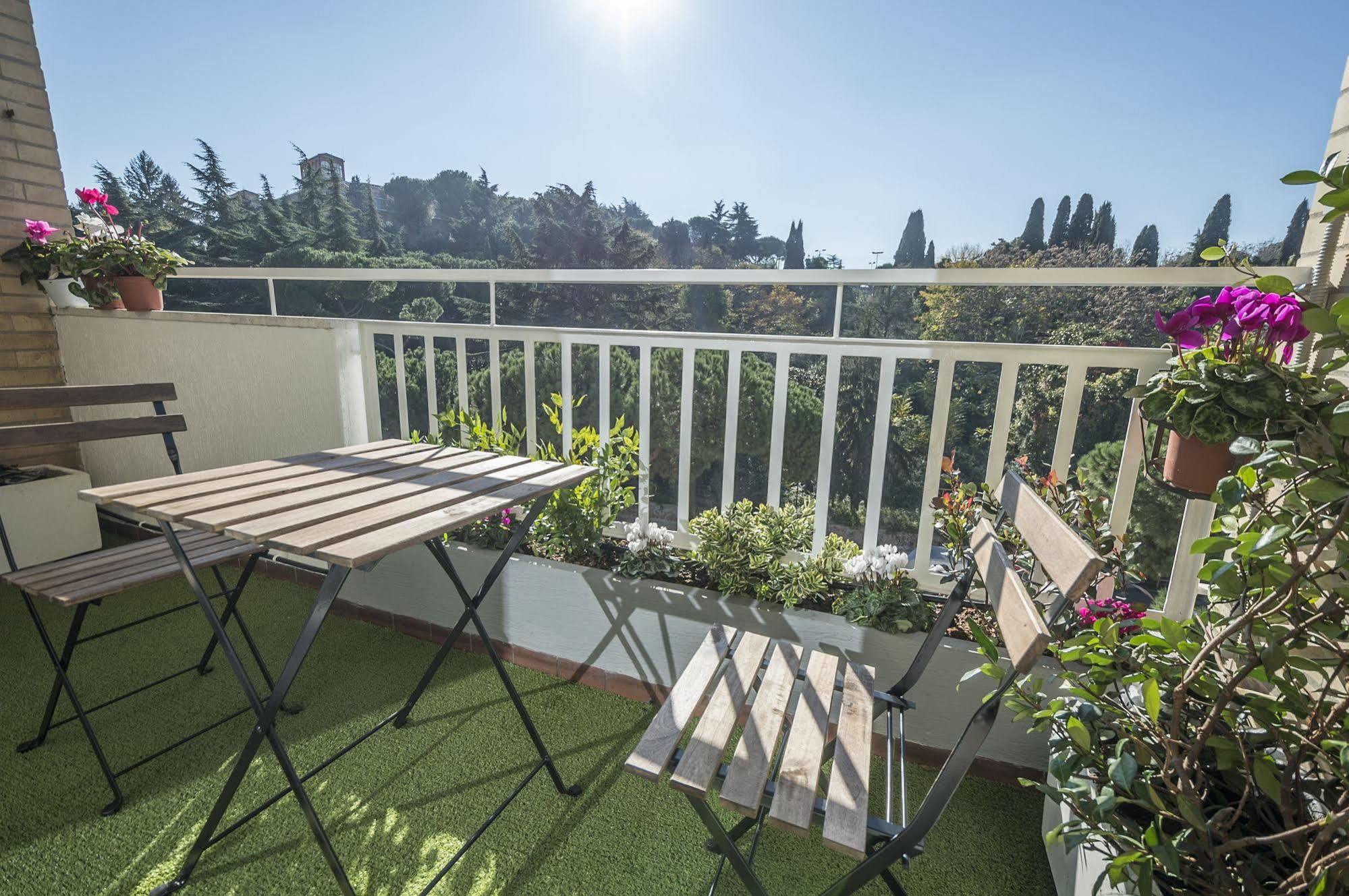 Happy In Bed and breakfast Roma